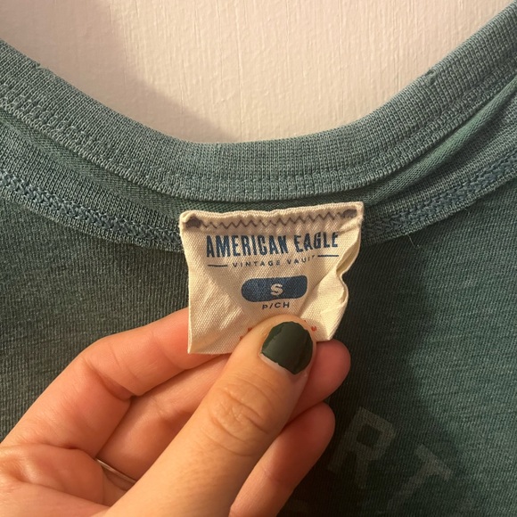 American Eagle Basic Tee - Picture 2 of 2